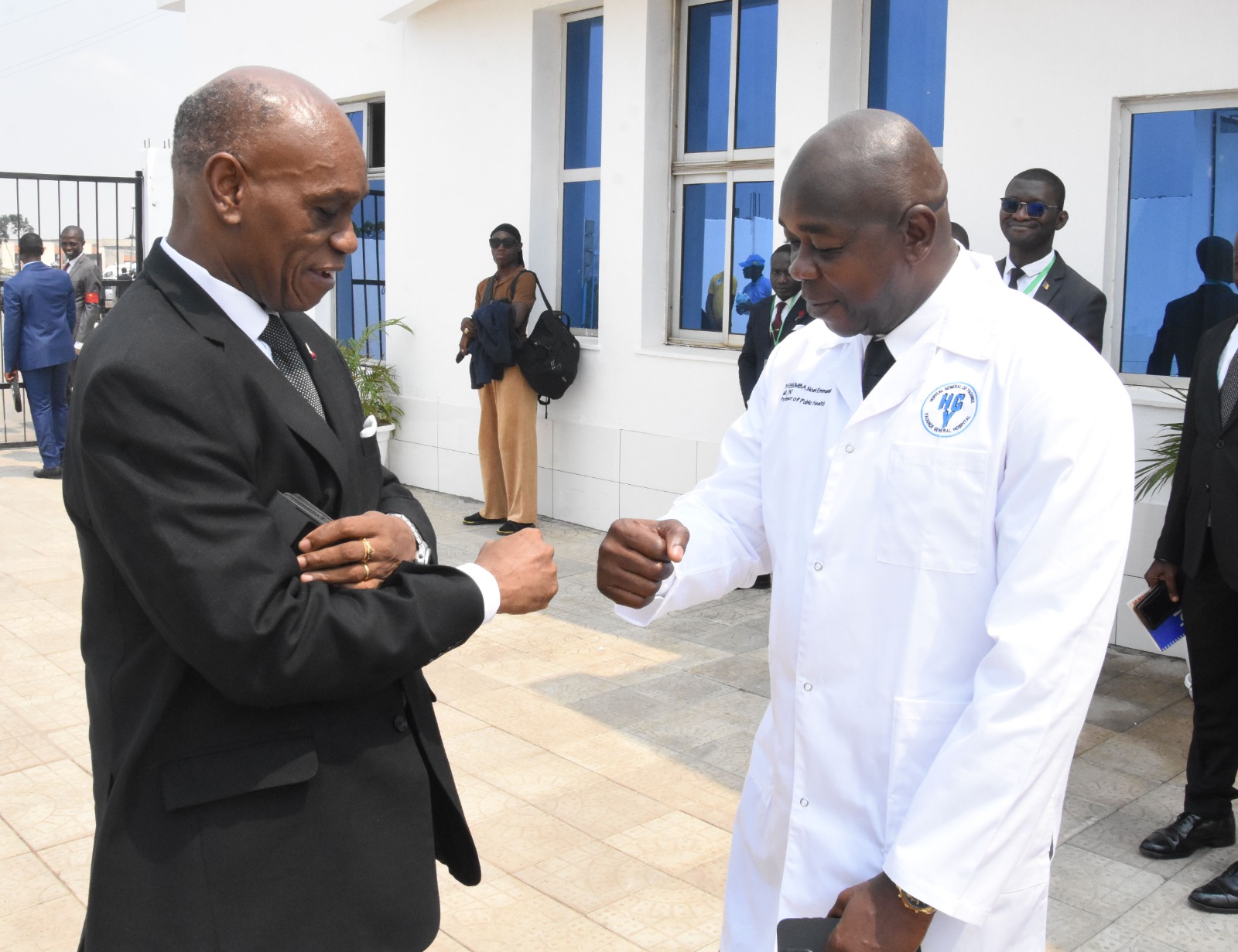 Investiture du Prof. Noël Emmanuel Essomba à la tête de l’Hôpital Général de Yaoundé